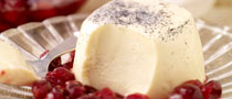 Vanilla Scented Pannacotta with Cranberry Compote