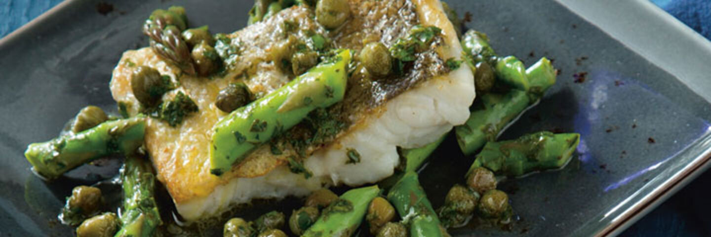 Pan-Fried Hake with Asparagus, Capers, Parsley and Lime Butter