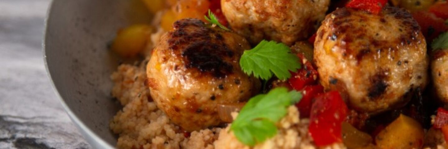 Turkey Meatballs with Peppers and Couscous 01