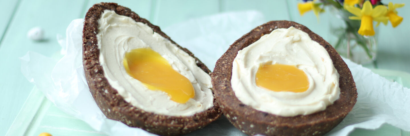 SuperValu Easter Recipes Sharon Hearne-Smith Gaint Cream Egg