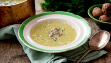 Homemade vegetable soup recipe