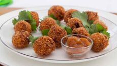Goats cheese croquettes