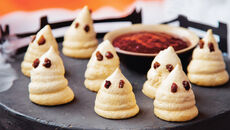Sharon ghostly meringues
