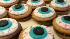 Slimey Eyeball Cookies