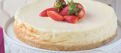 Baked Vanilla Cheesecake
