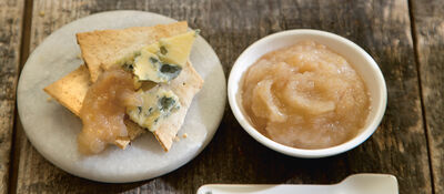 Siobhan baked pear vanilla compote