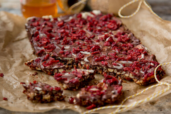 Christmas chocolate bark recipe