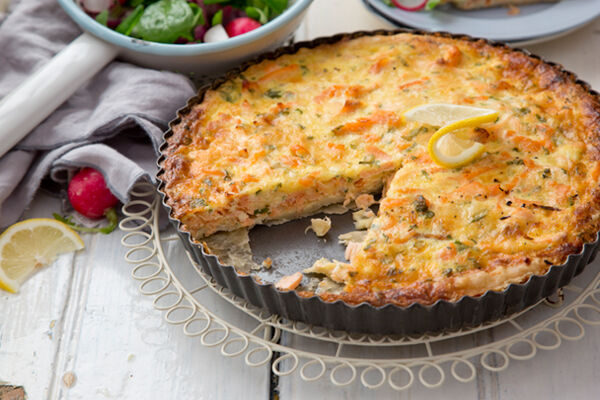 Salmon cheddar quiche recipe