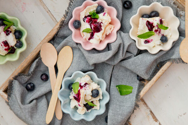 Blueberry Eton Mess
