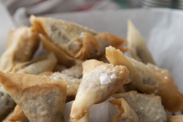 Black pudding samosas