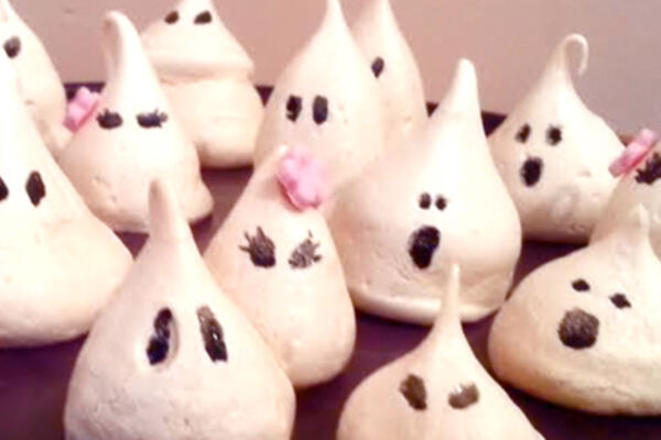 Ghost Meringues