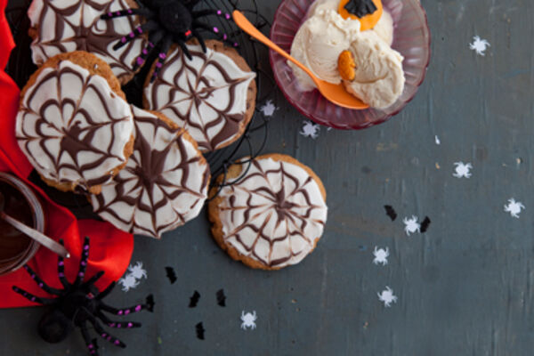 Scary Spider Web Cookie