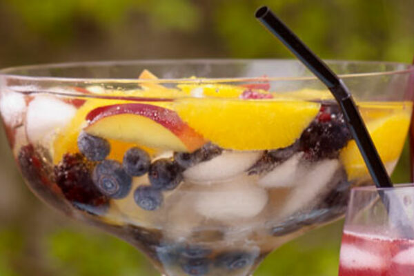 Peachy Pimms