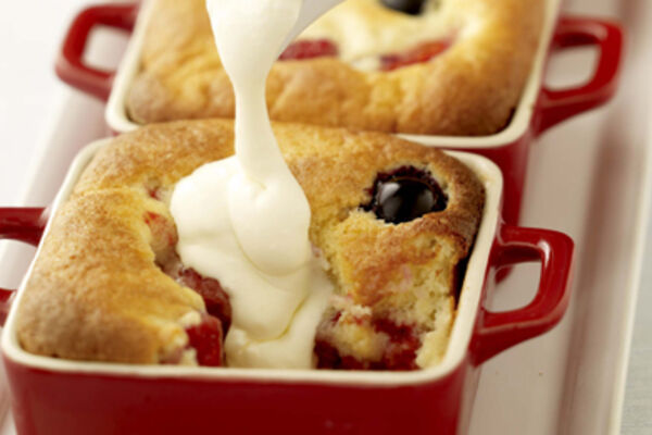 Summer Berries Light Sponge Cake