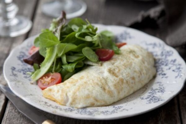 Cheesy Egg White Omelette with Bio Seaweed Salt