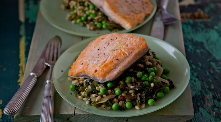 Salmon pearl barley recipe
