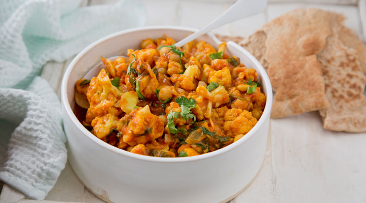 Tikka masala chickpeas cauliflower spinach recipe
