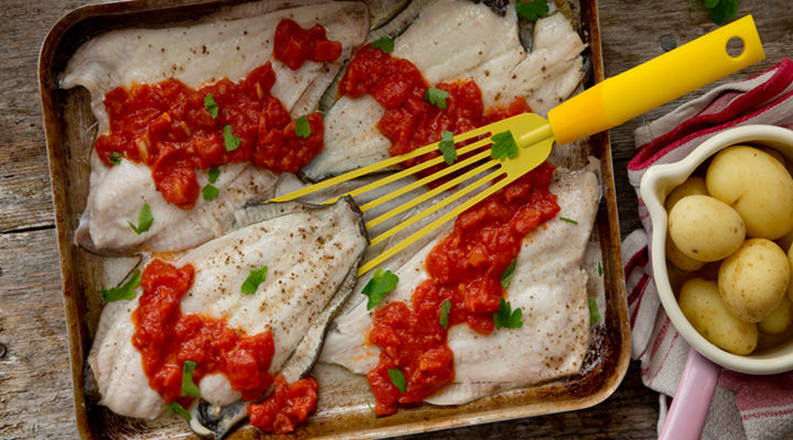 Plaice tomato garlic parsley recipe
