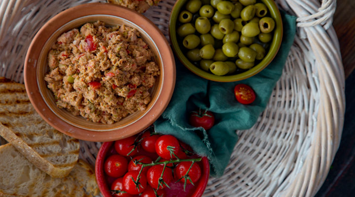 Tuna tomato olive spread recipe