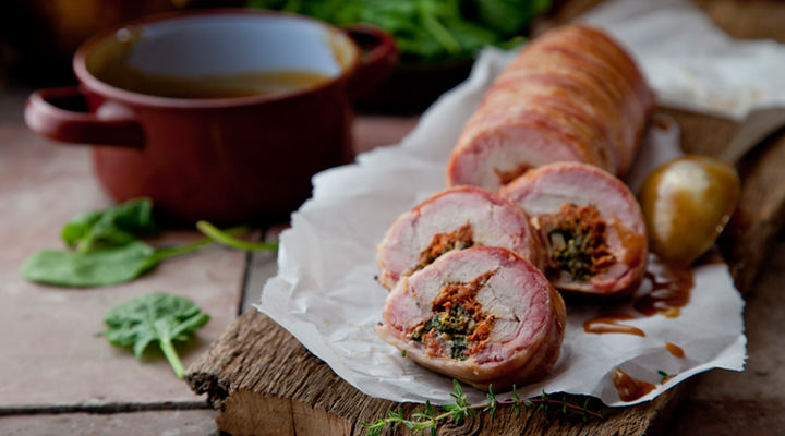 Tomato stuffed pork fillets recipe