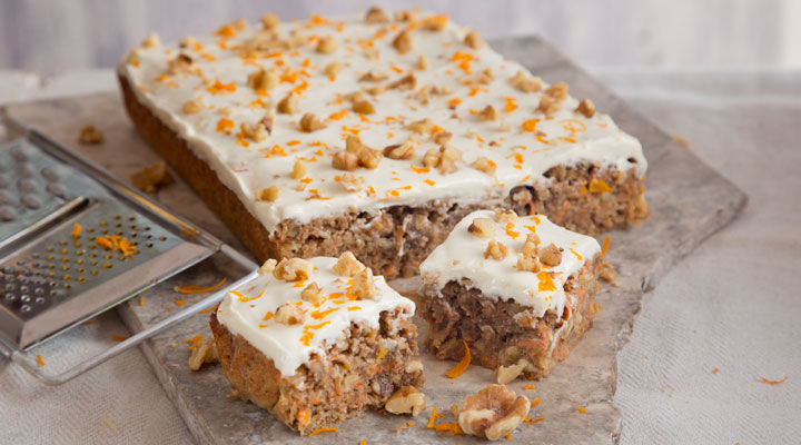 tray bake cake