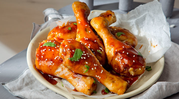Finger-lickin’ Chicken Drumsticks with Mango and Lime Dip