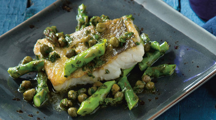 Pan-Fried Hake with Asparagus, Capers, Parsley and Lime Butter