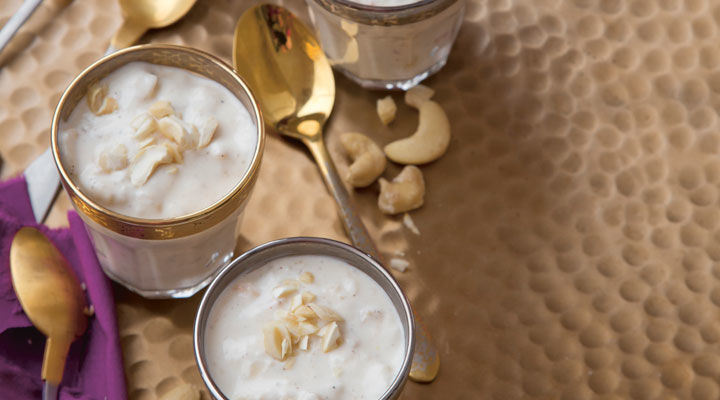 Yogurt with Fruit and Spices