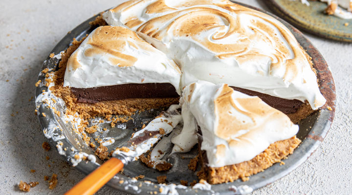Chocolate meringue pie recipe