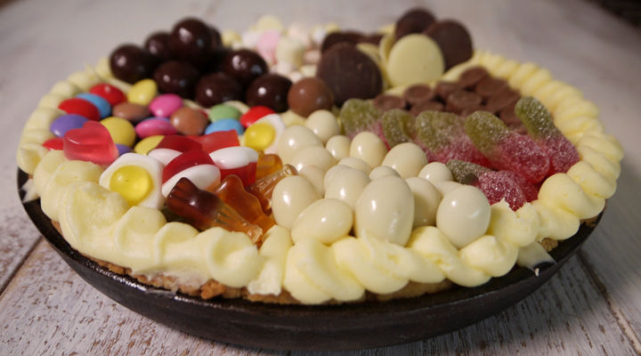 Cookie pizza recipe