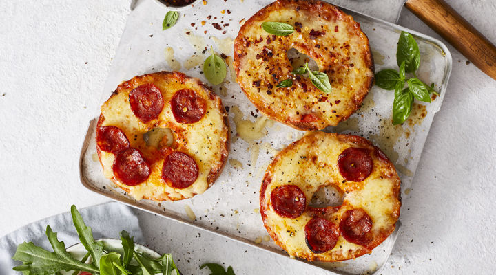 Pizza bagels recipe