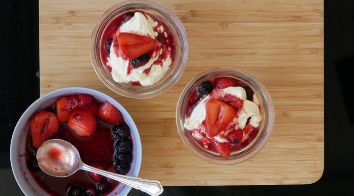 Berry gin fool recipe