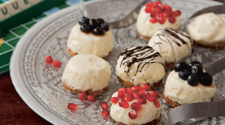 Individual cheesecakes