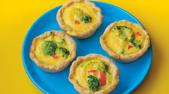 Mini broccoli quiches