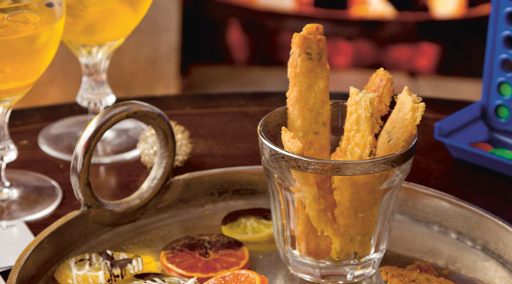 Oaty cheese straws