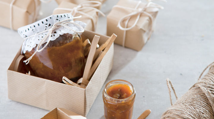 Plum chutney