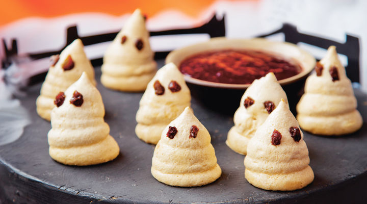 Sharon ghostly meringues