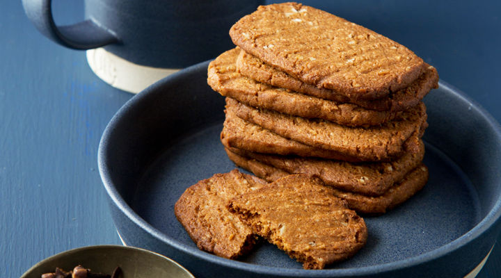 Spiced bakes speculaas