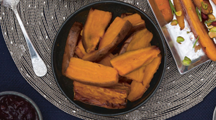 Sweet potato wedges spicy dip