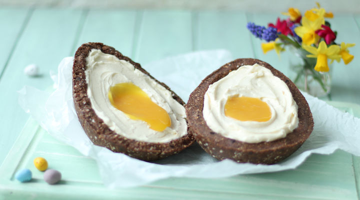 SuperValu Easter Recipes Sharon Hearne-Smith Gaint Cream Egg