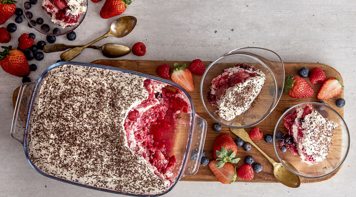 SuperValu Erica Ryan Mixed Berry Tiramisu