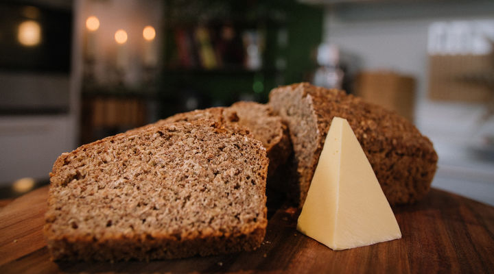 SuperValu Kevin Dundon Dunbrody Traditional Brown Bread SuperValu KevinDundon TraditionalBrownBread Recipe