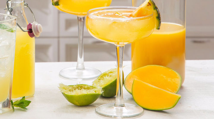 SuperValu Planters Fizz Summer Fruit Cocktail SuperValu Planters Fizz Summer Fruit Cocktail