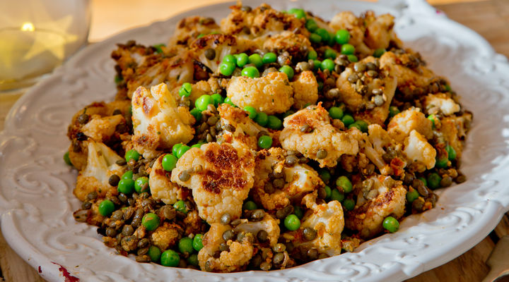 SuperValu The Happy Pear Roasted Cauliflower Lentil Pea Pesto Salad