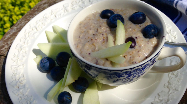 Apple & Blueberry Porridge