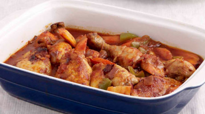 Braised Chicken Legs with Chunky Vegetables and Tomato Sauce
