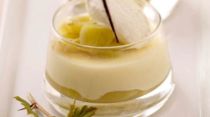 Gooseberry & Vanilla Pannacotta