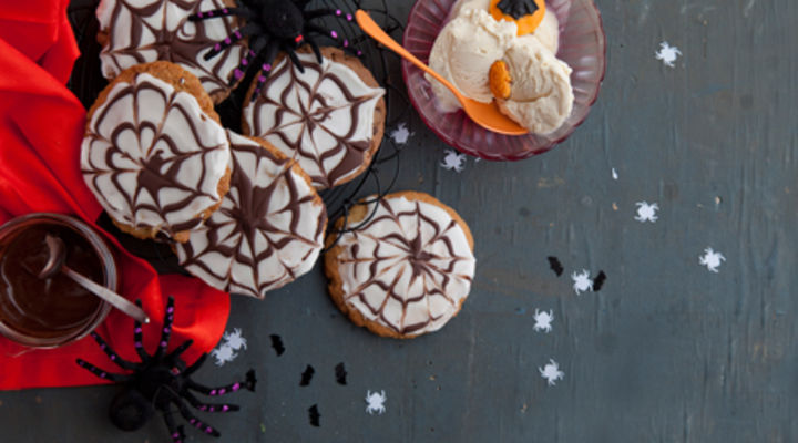Scary Spider Web Cookie