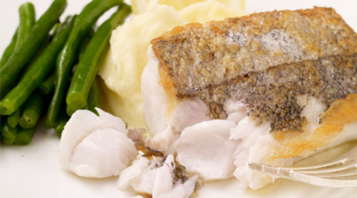 Pan Fried Hake With Garlic Mash And Green Beans Supervalu