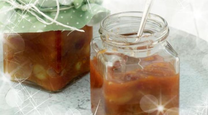 Plum and Cranberry Chutney with Garlic and Chilli